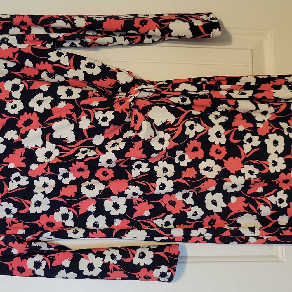 Floral Long Sleeve Dress - Black and Pink